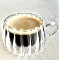 6 Dubbelwandige Koffieglazen - Koken & Tafelen - Koffieglas - Espresso Glazen - Dubbelwandig - 120 Ml - Ribbel Design - Eetsmaakvol.nl