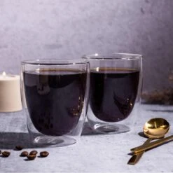 Dubbelwandige Koffieglazen - Cappuccino Glazen - Dubbelwandige Theeglazen - 300ML - 4x - Gratis Lepels -Tafelwaren Verkoop 1200x1200 1158