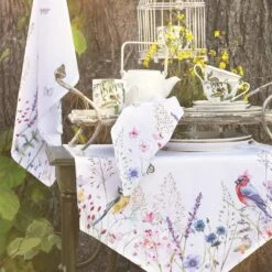 Clayre & Eef Tafelkleed 100x100 Cm Wit Groen Katoen Vierkant Bloemen Tafellaken Tafellinnen Tafeltextiel -Tafelwaren Verkoop 1200x1200 1386