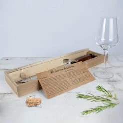 Dymund® Sabreer Sabel - RVS - Professioneel Champagnesabel - Incl. Bewaardoos - 44,5 Cm -Tafelwaren Verkoop 1200x1200 146