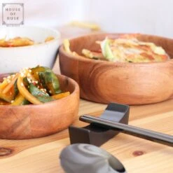 House Of Husk 1 Persoons Chopstick Set - 1 Paar Metalen Koreaanse Eetstokjes - Inclusief Eetlepel En Houder - RVS - Metaal - Eetstokjes - Koreaans - Vaatwasserbestendig - Sushi Chopsticks - Noodles - Zwart -Tafelwaren Verkoop 1200x1200 288