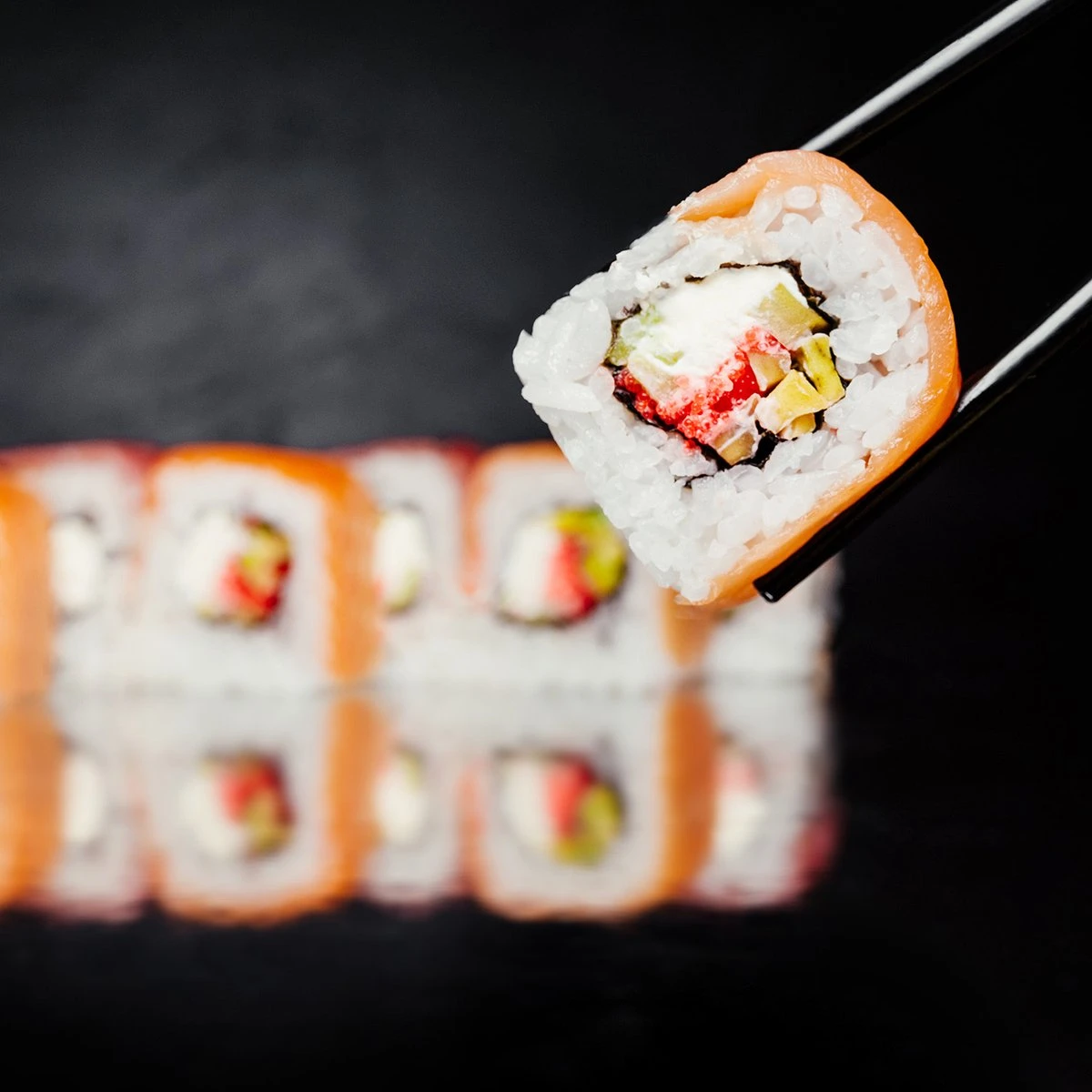 Dymund® Chopsticks - 5 Persoons Eetstokjes Set - Herbruikbaar - RVS - Zwart 4 Dymund® Chopsticks - 5 Persoons Eetstokjes Set - Herbruikbaar - RVS - Zwart - Afbeelding 4