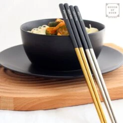 House Of Husk Chopsticks Set - Koreaanse Eetstokjes - Vaatwasserbestendig - RVS - 5 Paar - Duo Tone - Zwart Zilver 12 House Of Husk Chopsticks Set - Koreaanse Eetstokjes - Vaatwasserbestendig - RVS - 5 Paar - Duo Tone - Zwart Zilver -Tafelwaren Verkoop 1200x1200 314