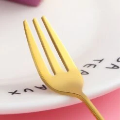 Gebaksvorkjes Donut Set Van 4 Taartvorkjes - Goud 8 Gebaksvorkjes Donut Set Van 4 Taartvorkjes - Goud -Tafelwaren Verkoop 1200x1200 330