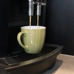 Orange85 Koffiekopjes Gekleurd - Set Van 6 - Koffiemokken - Streep - 200 Ml - Reliëf - Aardewerk - Met Oor - Theemokken -Tafelwaren Verkoop 1200x1200 369