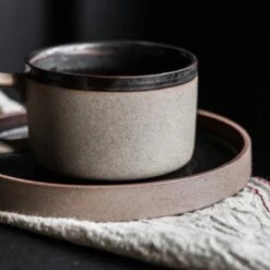 House Of Husk® Keramieke Kop En Schotel Set - Koffiekopjes - Theemokken - Koffiemokken - 250 Ml - Bruin Aardewerk 8 House Of Husk® Keramieke Kop En Schotel Set - Koffiekopjes - Theemokken - Koffiemokken - 250 Ml - Bruin Aardewerk -Tafelwaren Verkoop 1200x1200 565