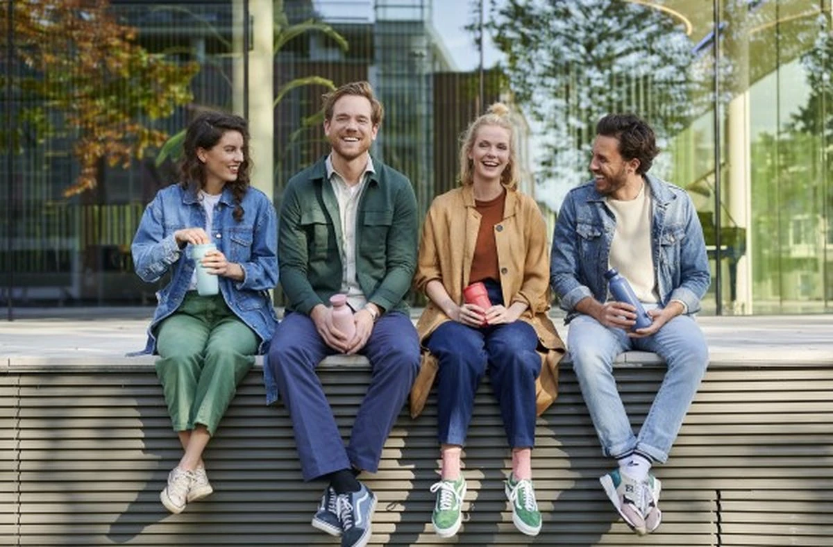 Mepal Isoleerbeker Ellipse 475 Ml – Houdt Je Drankje 6 Uur Warm En 10 Uur Koud – Nordic Denim – Koffiebeker To Go – Lekdicht – Thermosbeker 3 Mepal Isoleerbeker Ellipse 475 Ml – Houdt Je Drankje 6 Uur Warm En 10 Uur Koud – Nordic Denim – Koffiebeker To Go – Lekdicht – Thermosbeker - Afbeelding 3