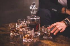 VDN Edam Whiskey Glazen Set Handgeblazen - 4 Whiskeyglazen – Tumbler - Loodvrij Kristal Glas -Tafelwaren Verkoop 1200x799 59