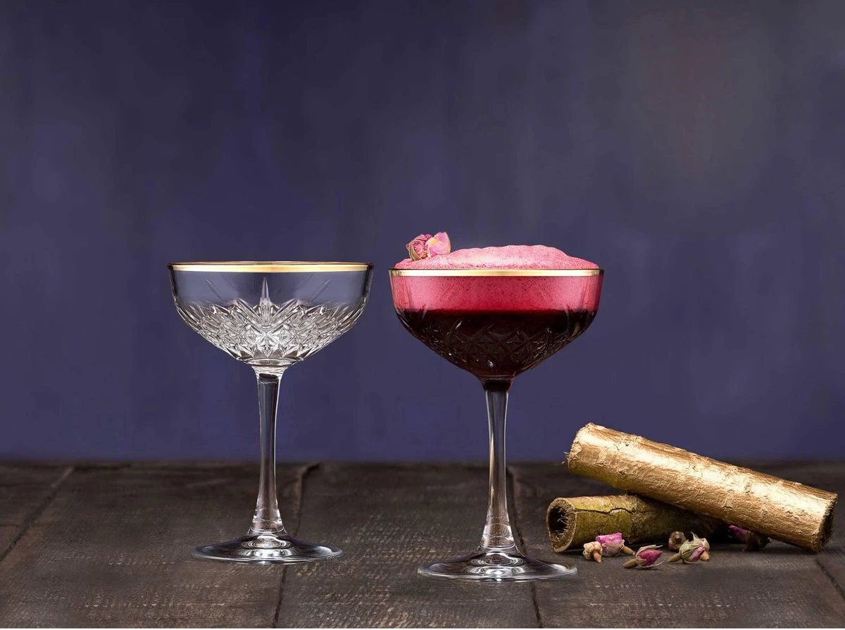 Pasabahce Champagnecoupe Timeless 27 Cl - Transparant Goud 4 Stuk(s) 3 Pasabahce Champagnecoupe Timeless 27 Cl - Transparant Goud 4 Stuk(s) - Afbeelding 3